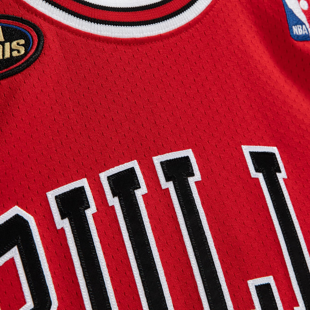 Chicago Bulls Mitchell & Ness Authentic Jersey Road Finals Michael Jordan 1997-98 NBA Team Jersey Basketball Fan Apparel