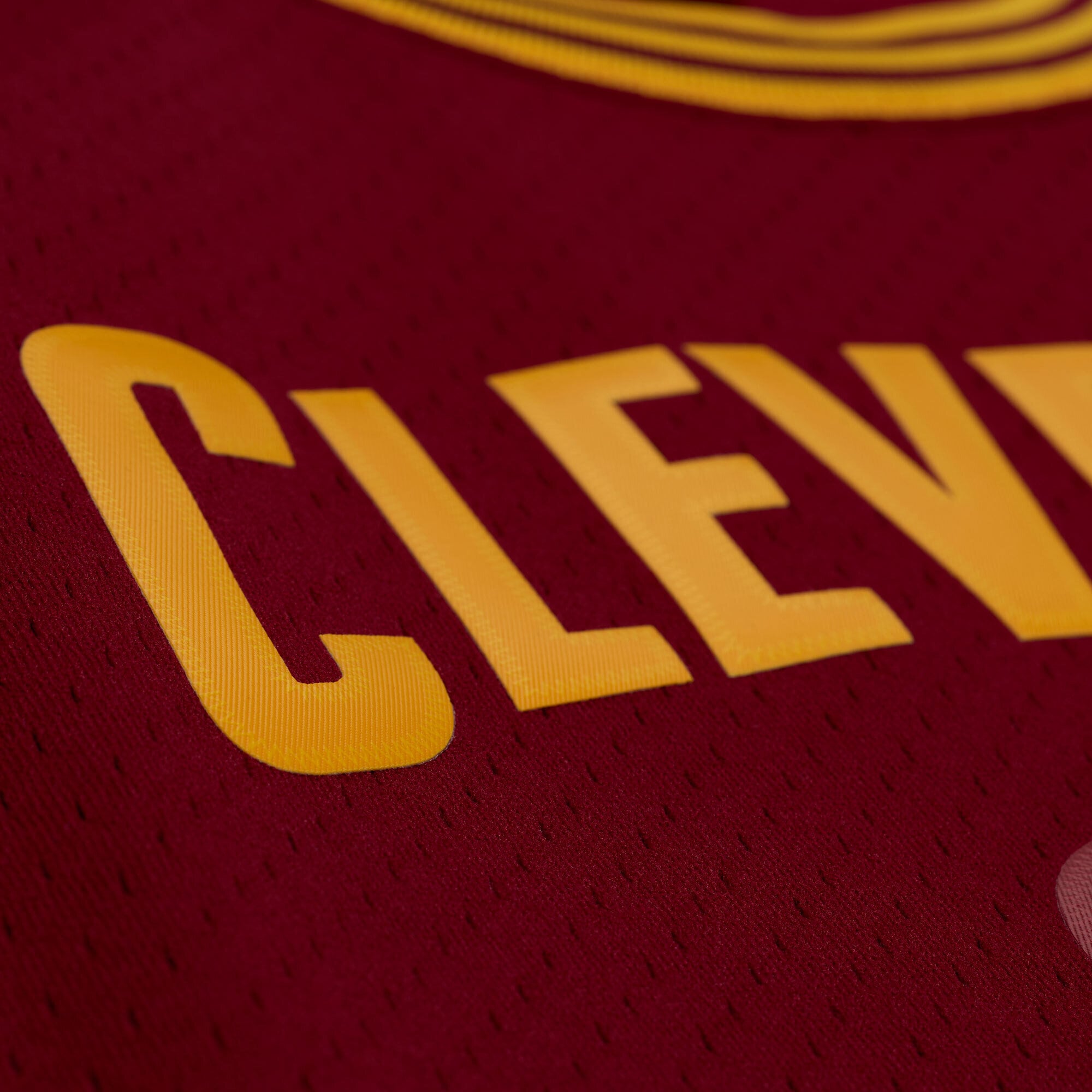 Cleveland Cavaliers LeBron James 2015-16 Mitchell & Ness Jersey NBA Team Jersey Basketball Fan Apparel