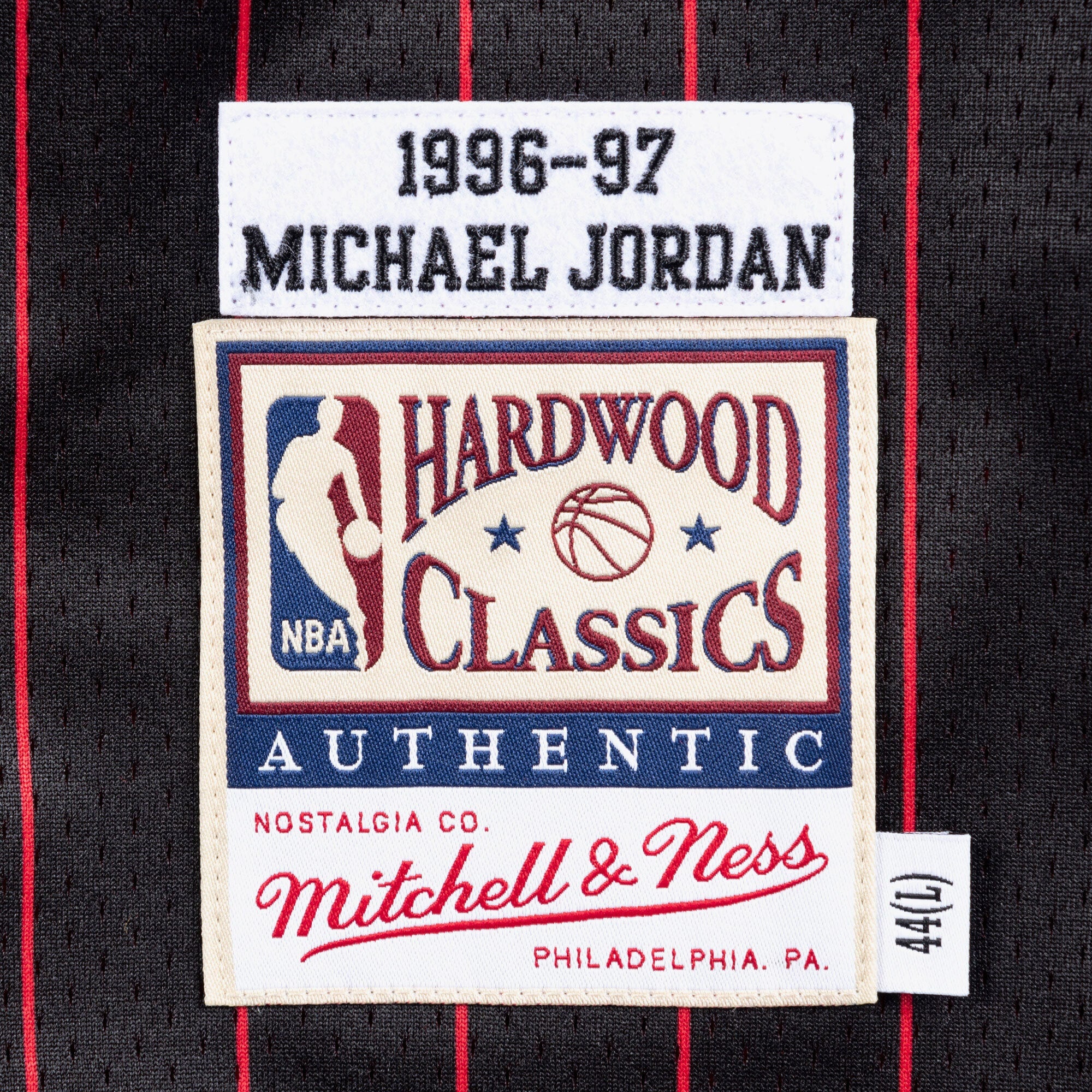 Chicago Bulls Mitchell & Ness Authentic Jersey Alternate Michael Jordan 1996-97 NBA Team Jersey Basketball Fan Apparel