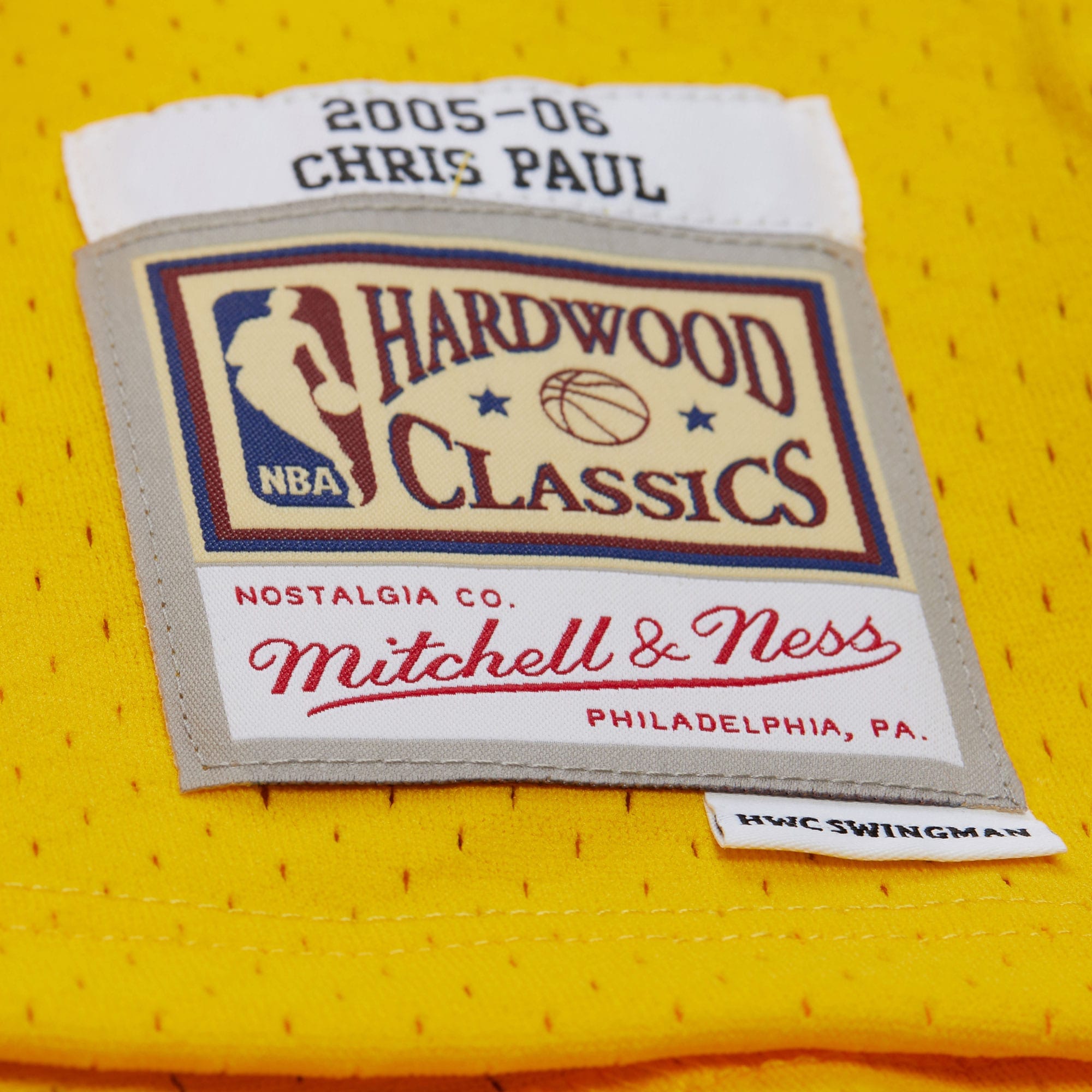 New Orleans Hornets Mitchell & Ness Swingman Jersey - Chris Paul - Men's NBA Team Jersey Basketball Fan Apparel
