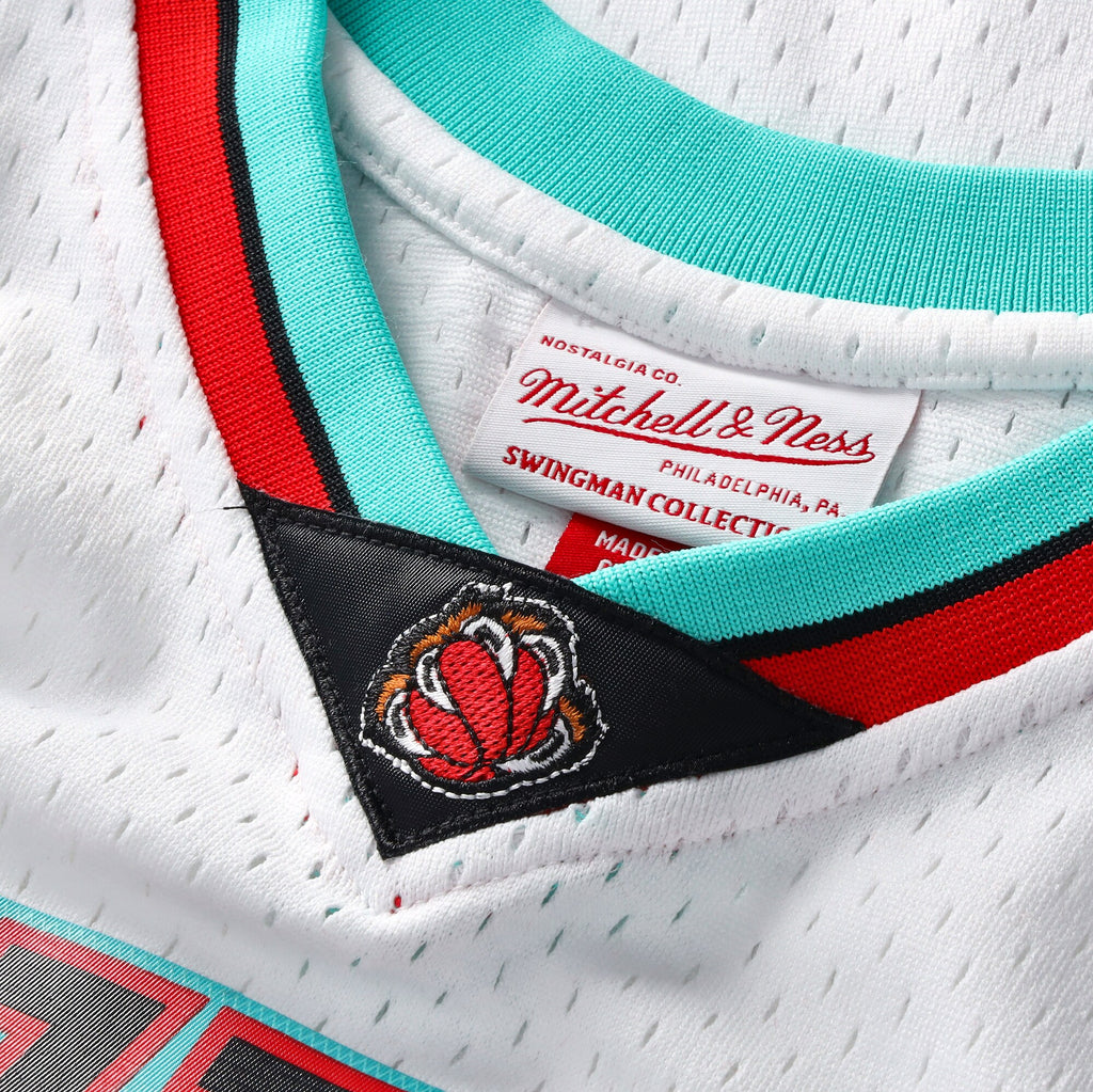 Vancouver Grizzlies Mitchell & Ness Shareef Abdur-Rahim 2000 Swingman Authentic Jersey - White NBA Team Jersey Basketball Fan Apparel