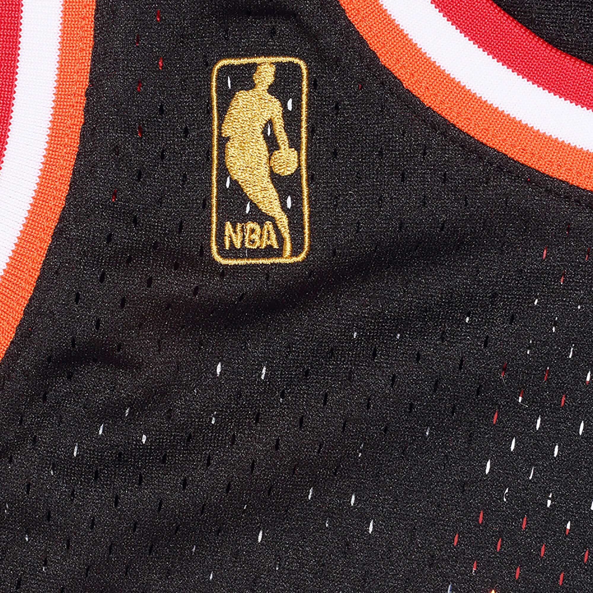 Miami Heat Mitchell & Ness Alonzo Mourning Hardwood Classics Swingman Jersey - Black - Men's NBA Team Jersey Basketball Fan Apparel