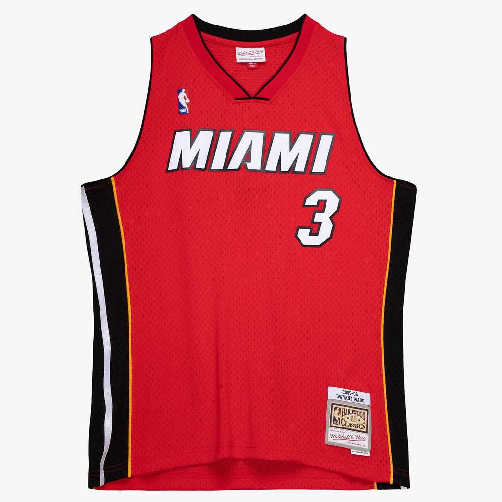 Miami Heat Mitchell & Ness Swingman Jersey Alternate Dwayne Wade 2005-06 NBA Team Jersey Basketball Fan Apparel