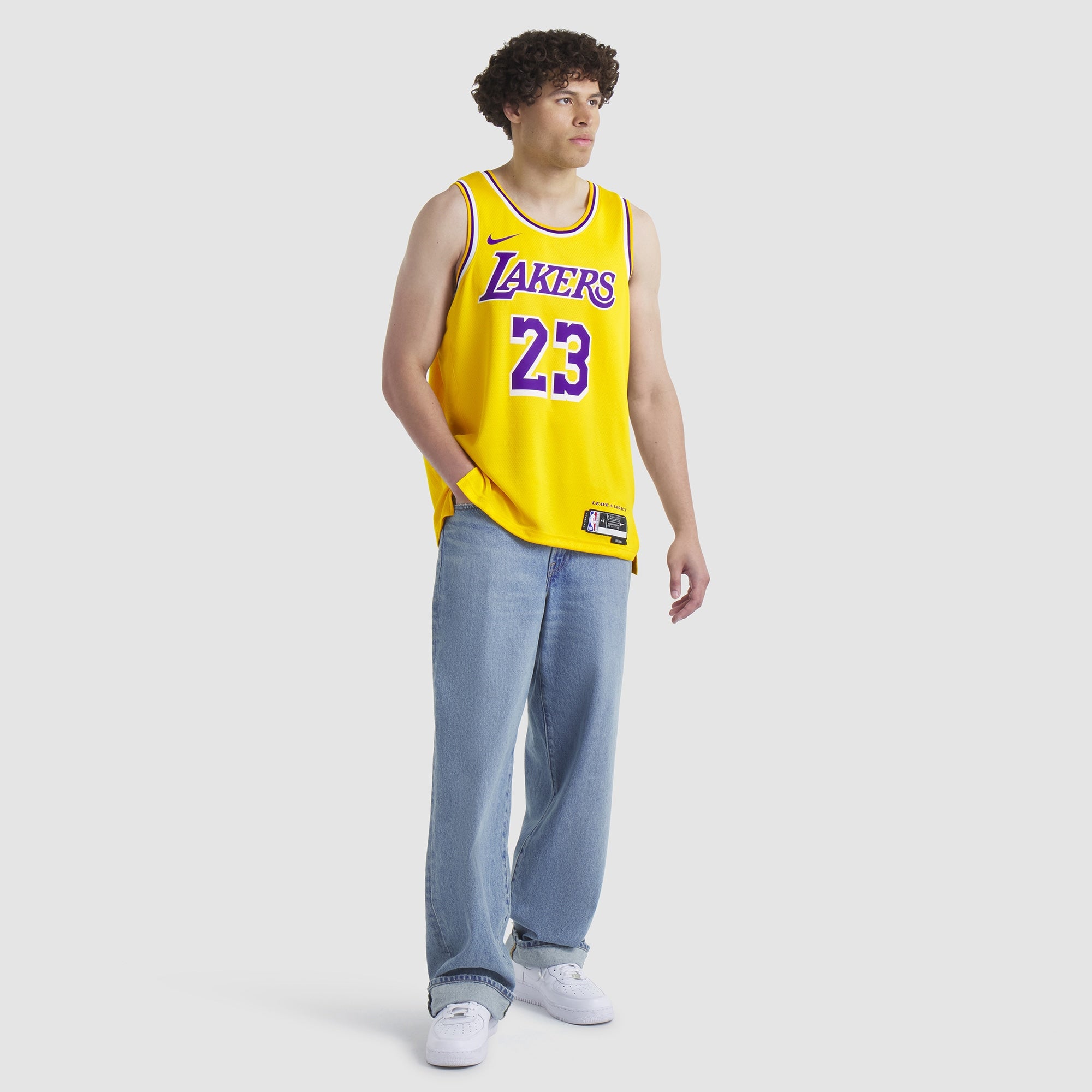 Los Angeles Lakers Nike Icon Swingman Jersey - LeBron James - Unisex NBA Team Jersey Basketball Fan Apparel