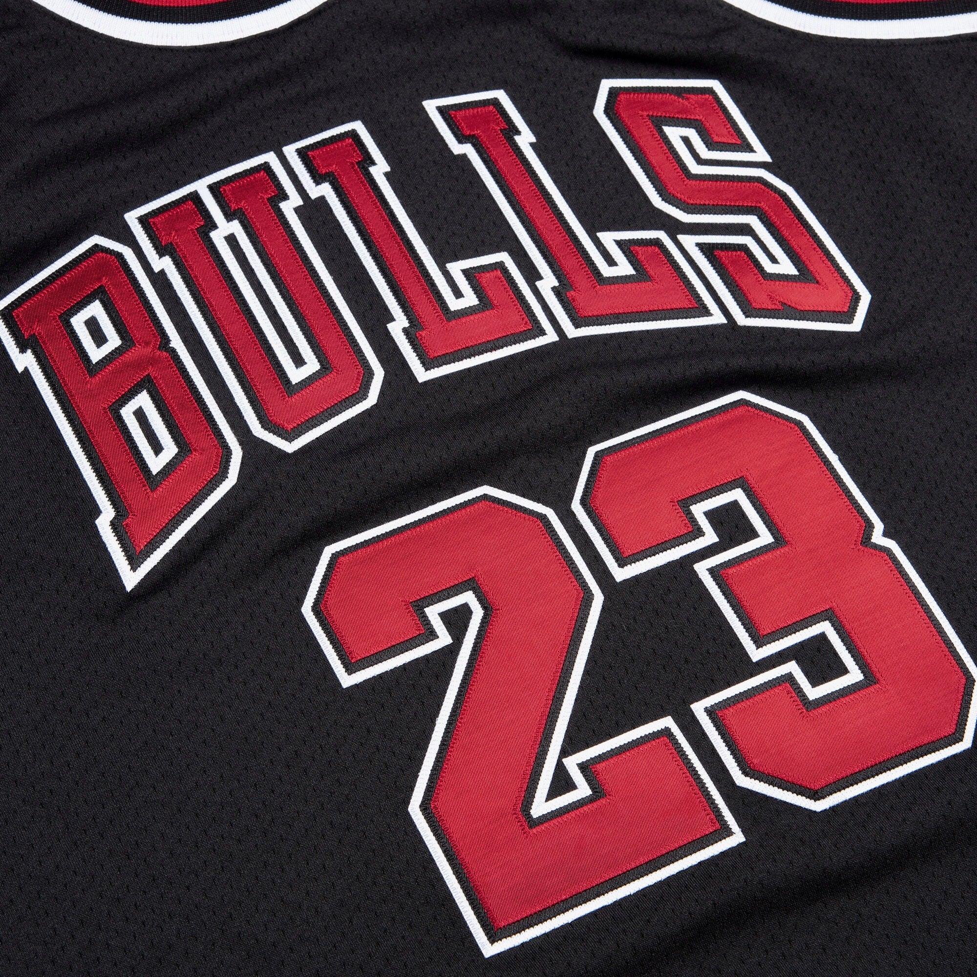 Chicago Bulls Mitchell & Ness Authentic Jersey Alternate Michael Jordan 1997-98 NBA Team Jersey Basketball Fan Apparel