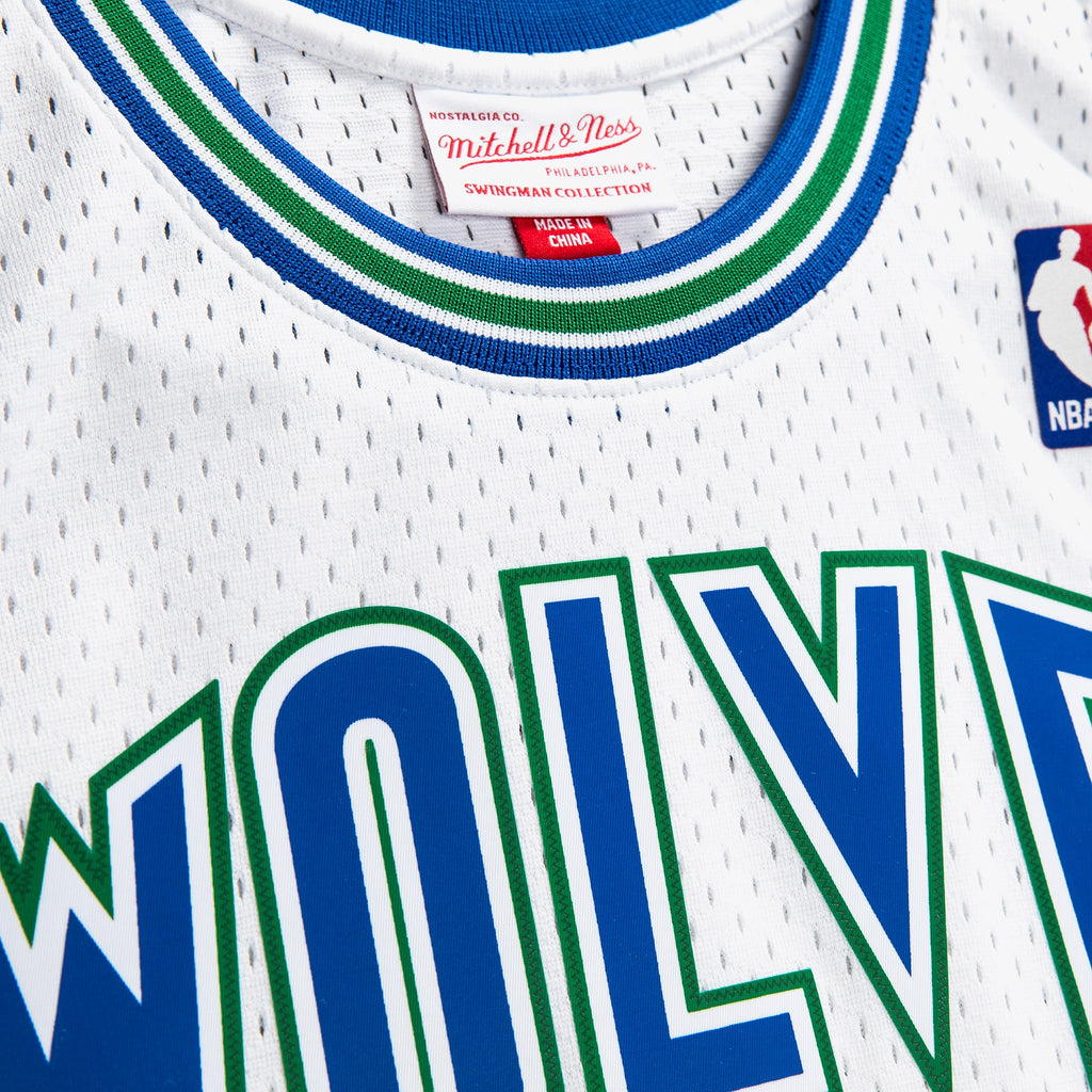 Minnesota Timberwolves Mitchell & Ness Kevin Garnett 1995 Swingman Authentic Jersey - White NBA Team Jersey Basketball Fan Apparel