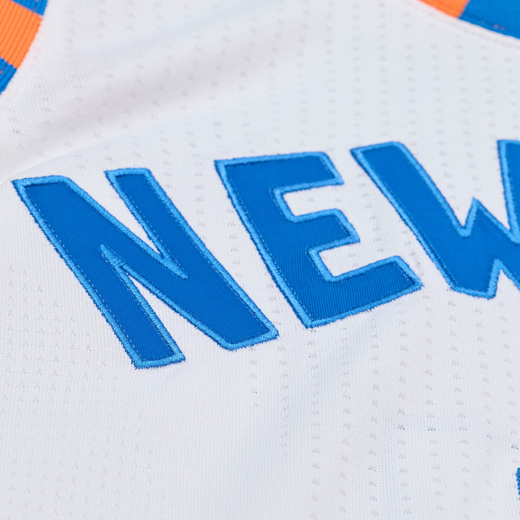 New York Knicks Mitchell & Ness Carmelo Anthony 2015-16 Hardwood Classics Authentic Jersey - White - Men's NBA Team Jersey Basketball Fan Apparel